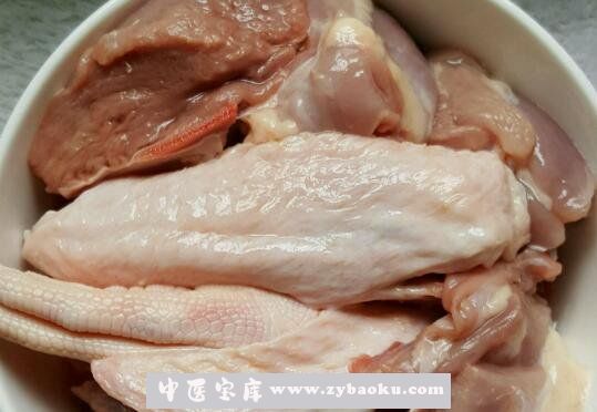 鸭肉的功效与作用 鸭肉不能与什么同食